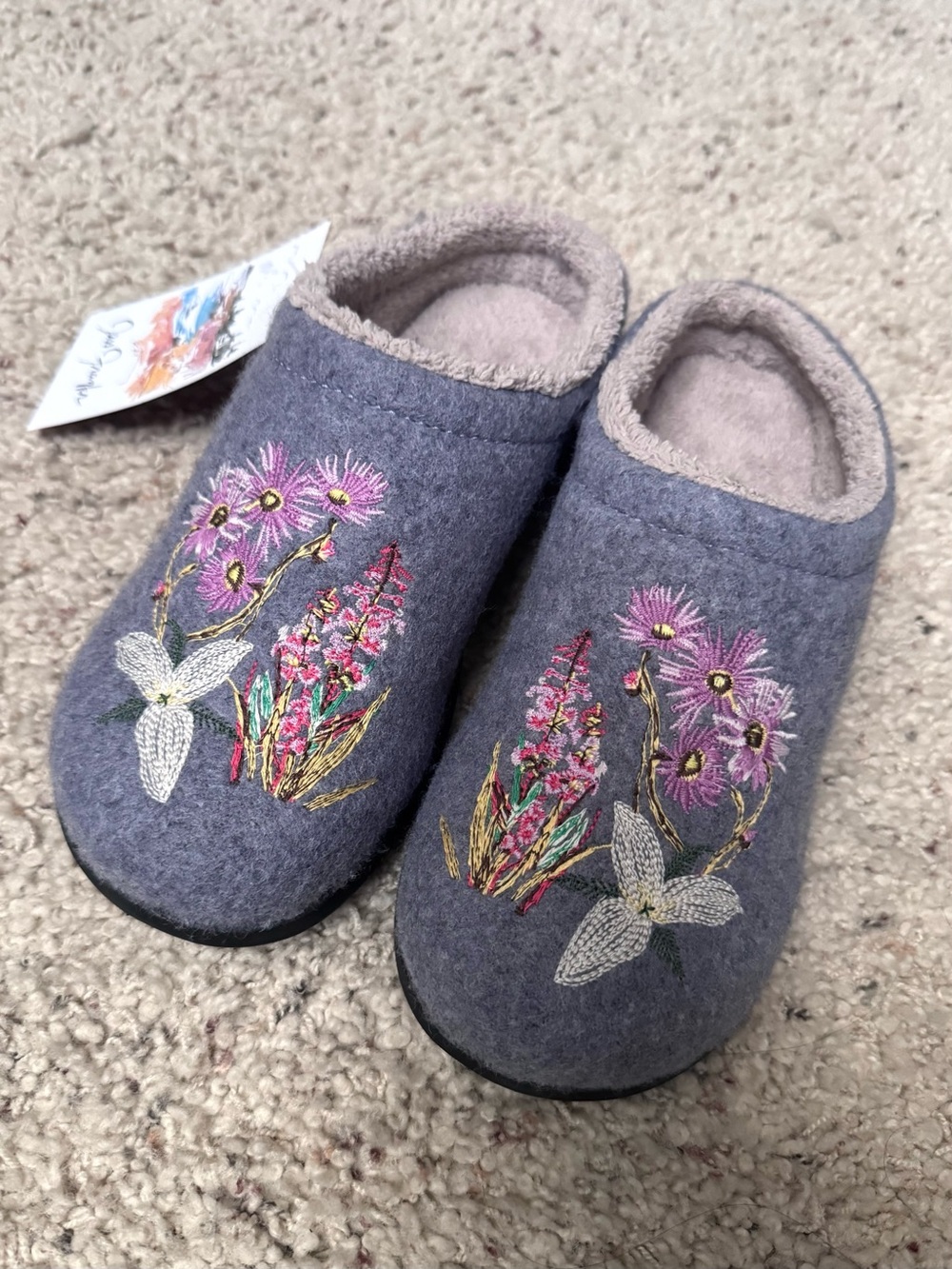 L.L Bean Daybreak Scuffs Jess Franks Wool Slipper Lavender Floral Size 9 NEW - Picture 2 of 8